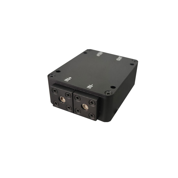 BPD230系列平衡光电探测器采用空间光输...
