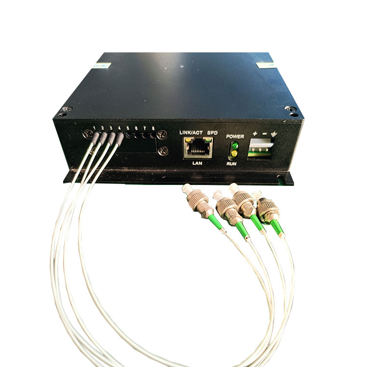 GY-FBG 光纤光栅解调仪模块，波长范围从 1529nm 到 1569nm，可搭配各种光纤光栅传感器，通过检测光栅波长的变化以达到监测温度，应变，压力等物理量的目的。