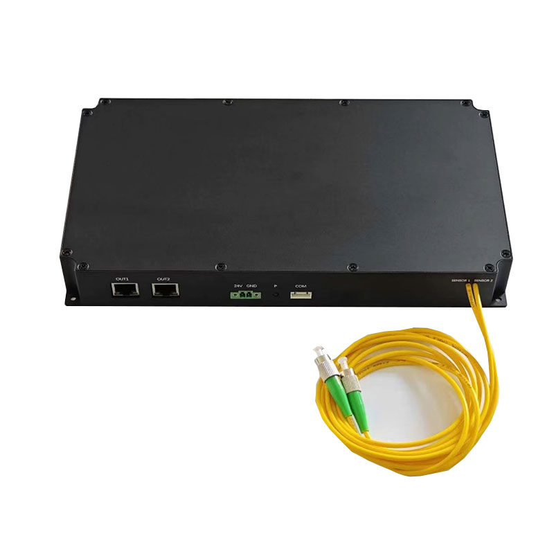 DAS-A集成一体化模块(DVS All In One)即把分布式光纤振动DVS系统所需的光路硬件组件和DVS专用数据采集卡进行了集成，模块内置了光纤解调算法，通过千兆以太网对外输出信号。